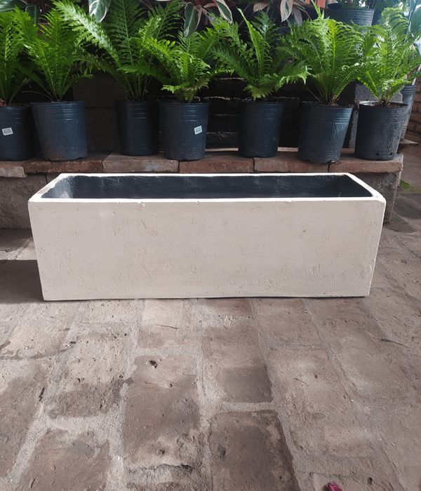 maceta-de-cemento.-jardinera-80x25x25-vivero-los-tulipanes-nubefan Maceta de Cemento. Jardinera 80x25x25 - Imagen 1